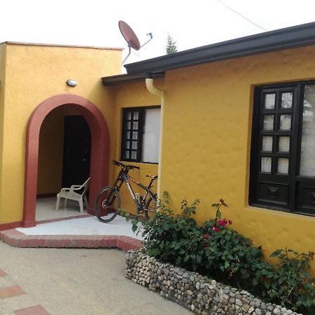 Finca Villa Alegria Chinauta Luaran gambar
